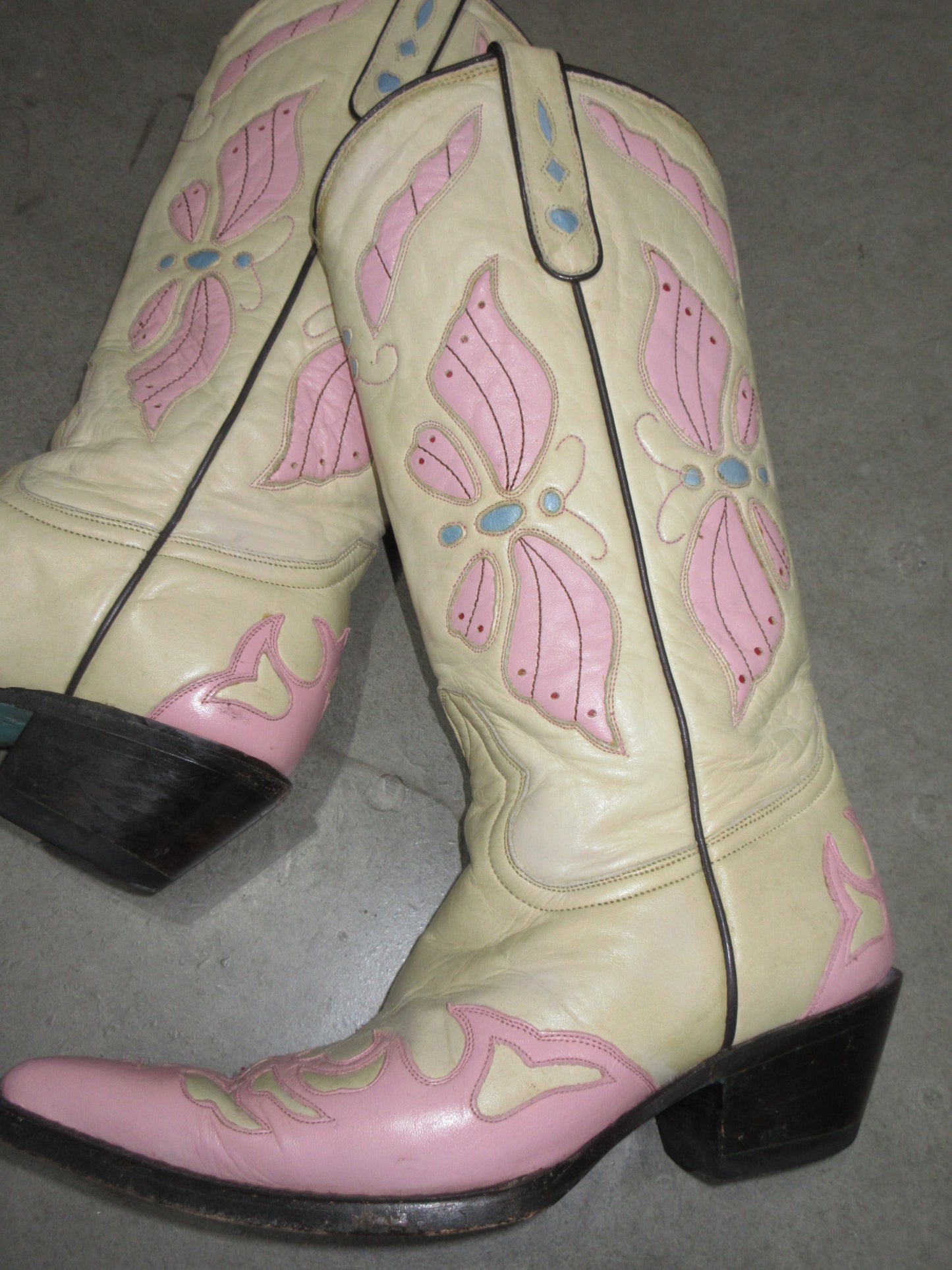 Vintage Design Western Boots