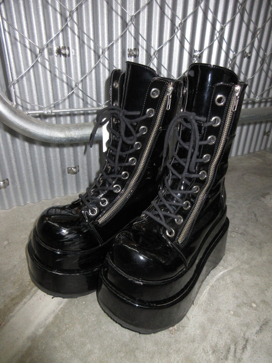 Demonia Vintage Design Boots