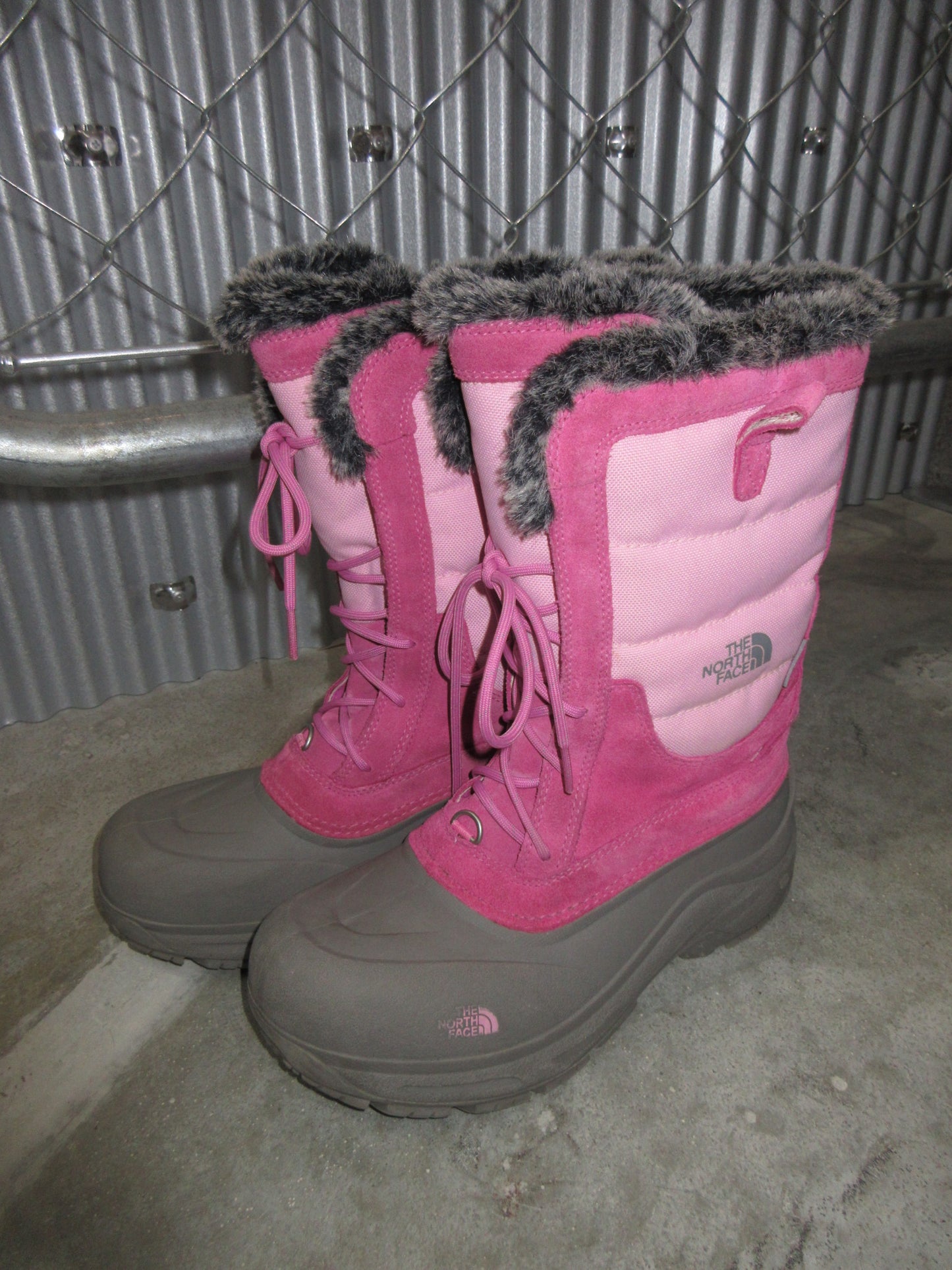 The North Face Vintage Design Boots