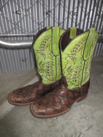 Vintage Design Western Boots