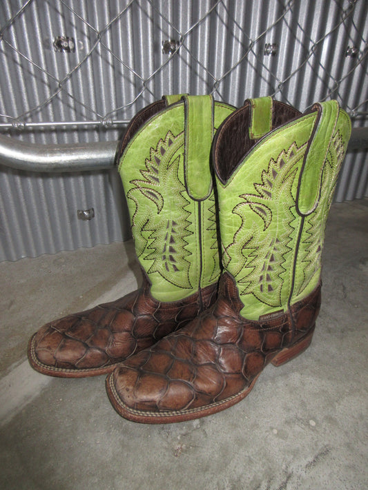 Vintage Design Western Boots