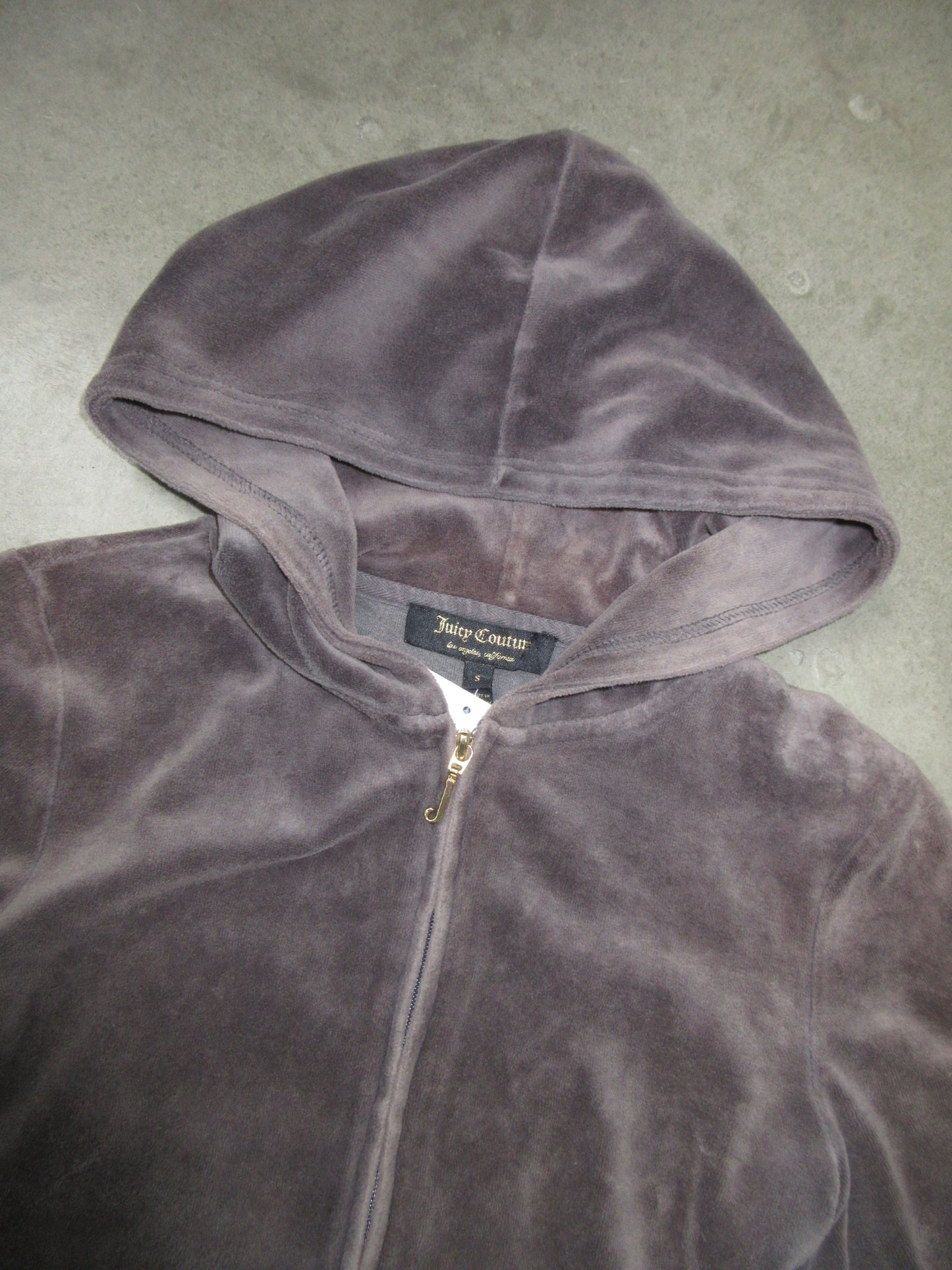 Juicy Couture Vintage Design Zip Top
