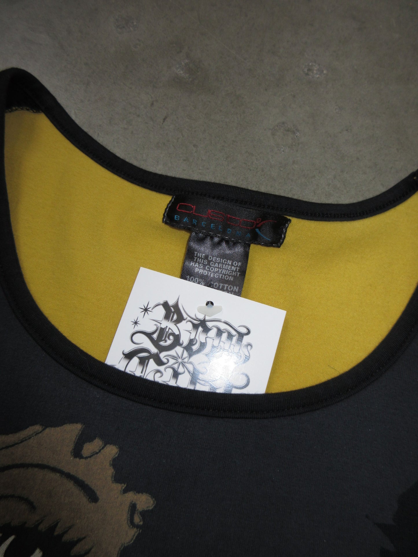 Vintage Design Top