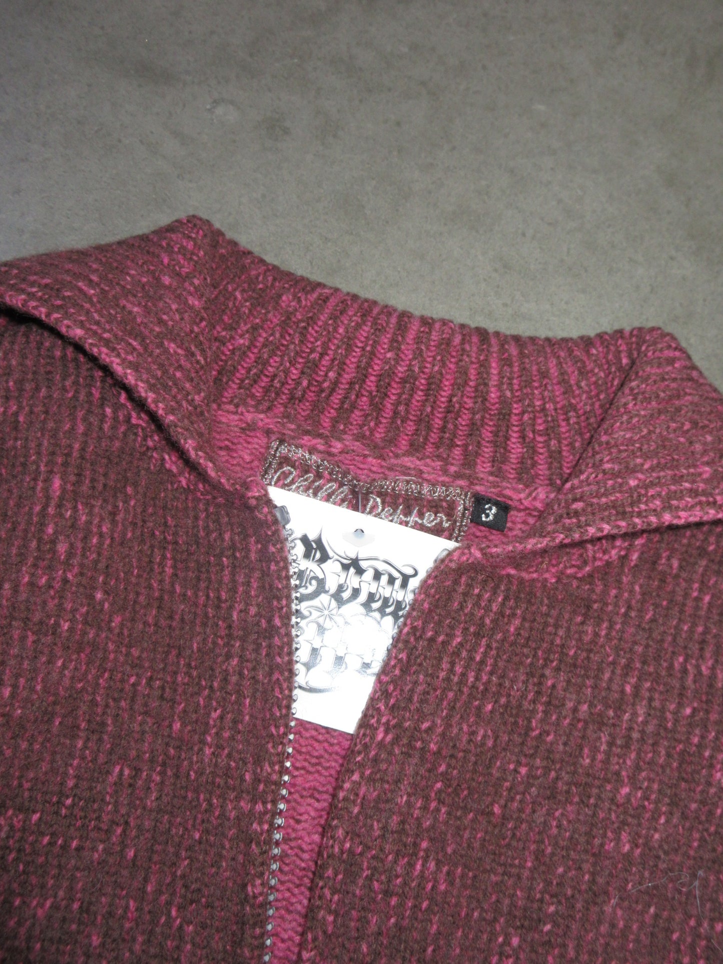 Vintage Design Zip Top