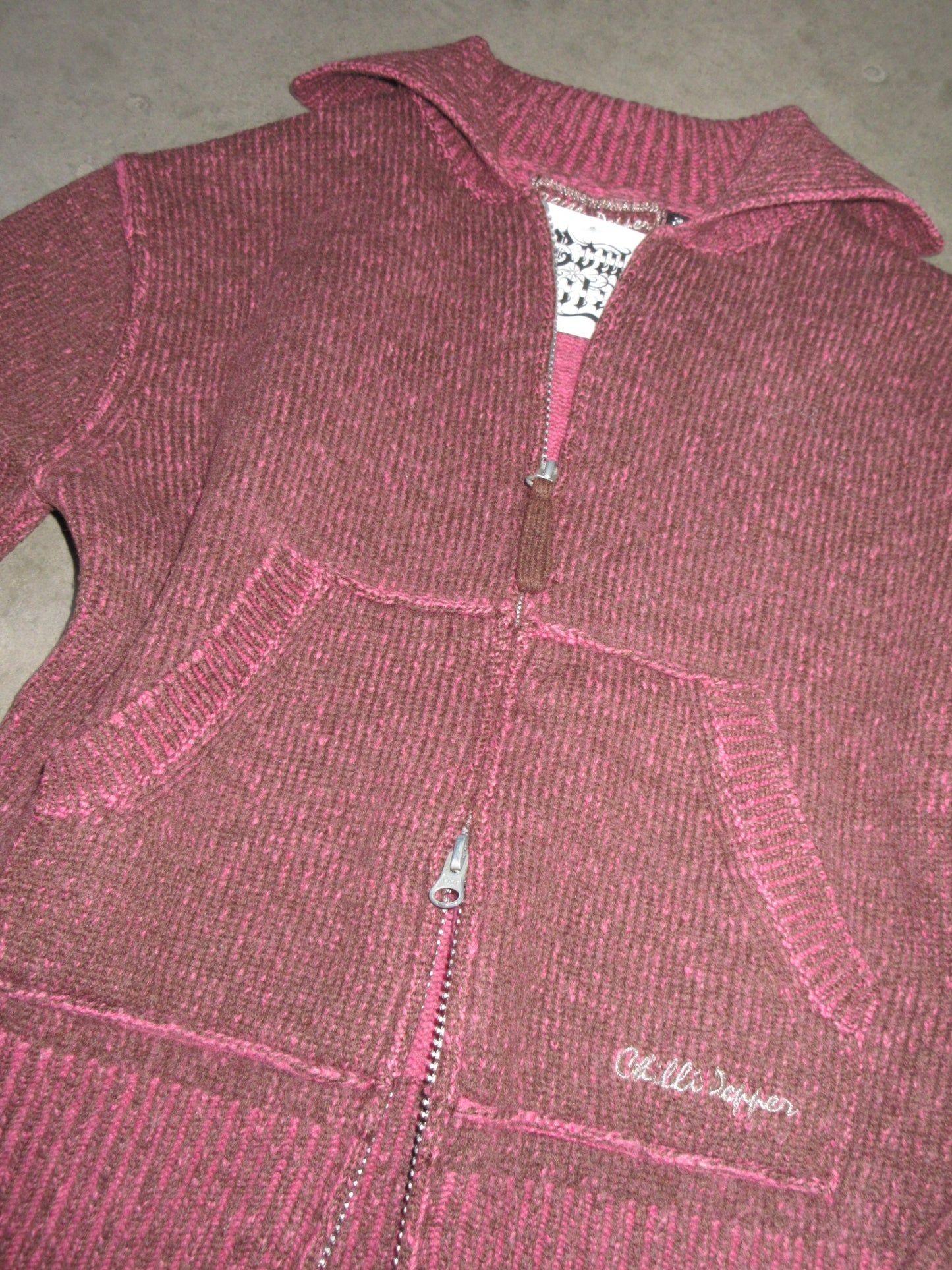 Vintage Design Zip Top