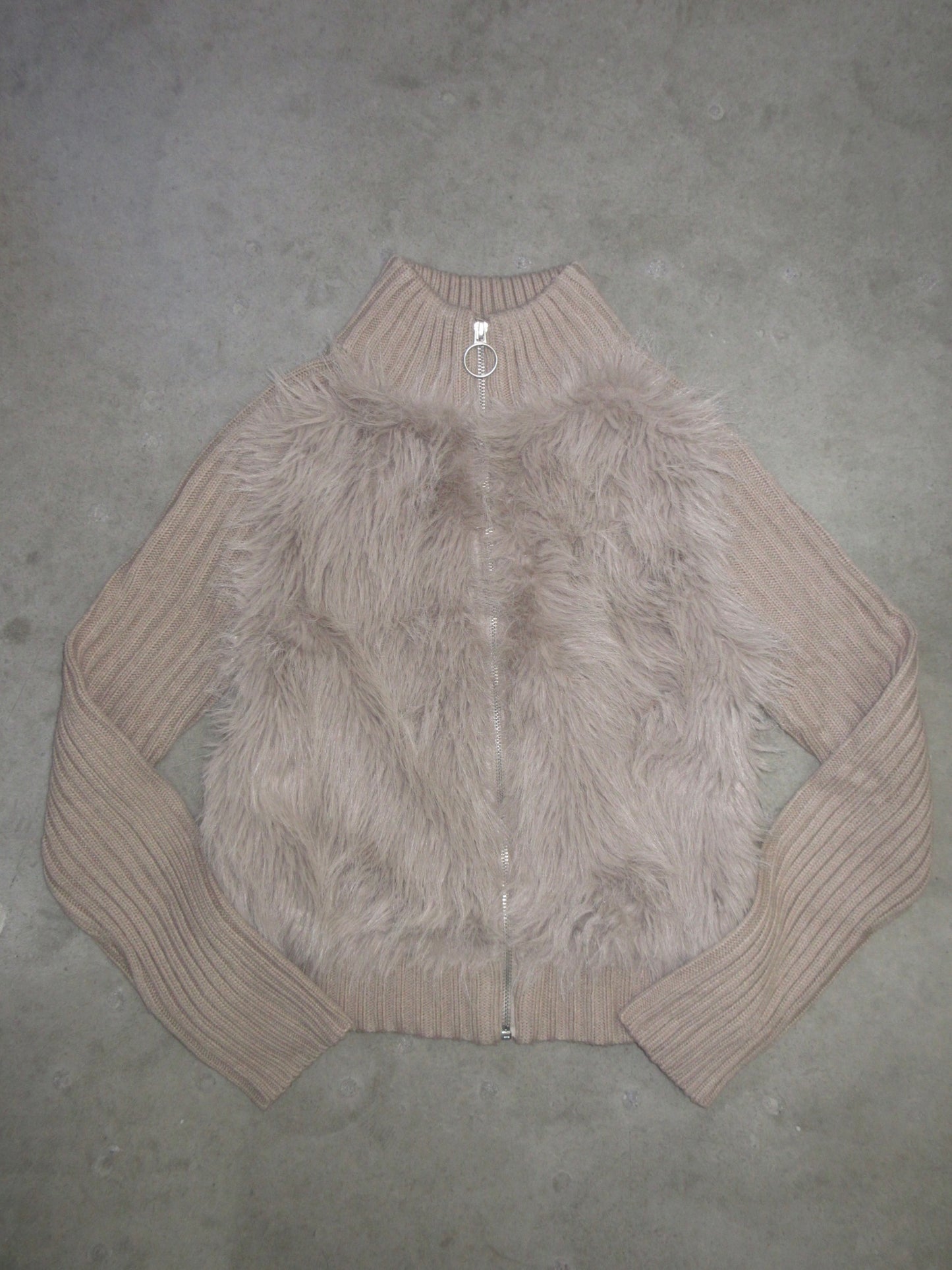 Vintage Design Zip Top