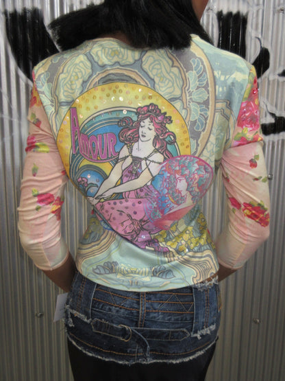 Vintage Design Top