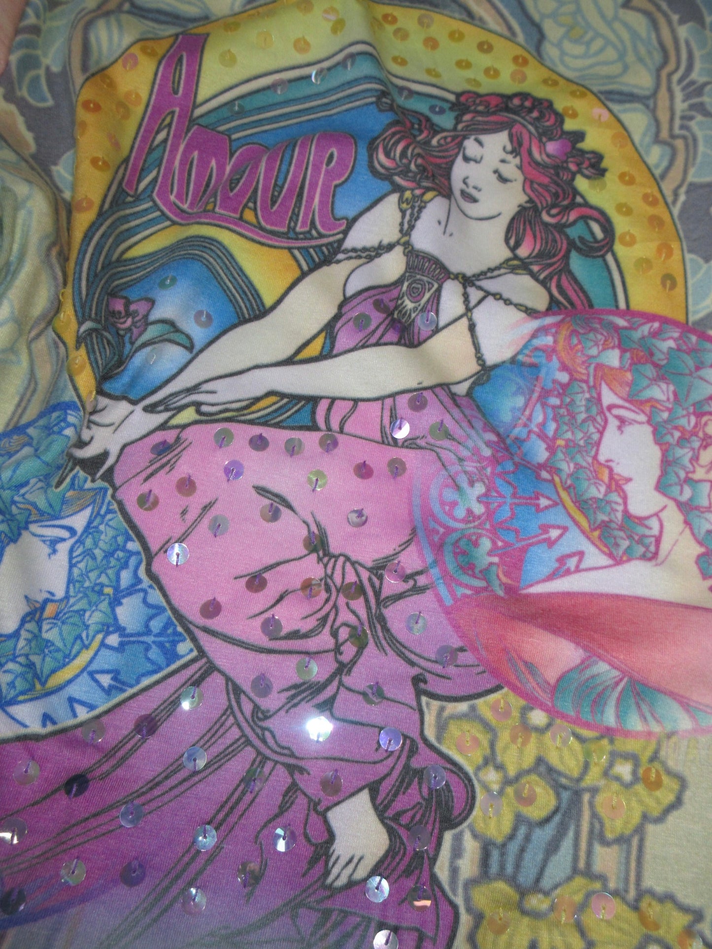 Vintage Design Top
