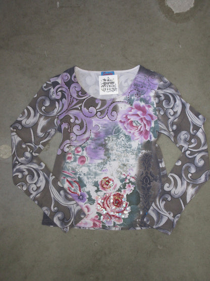 Vintage Design Top