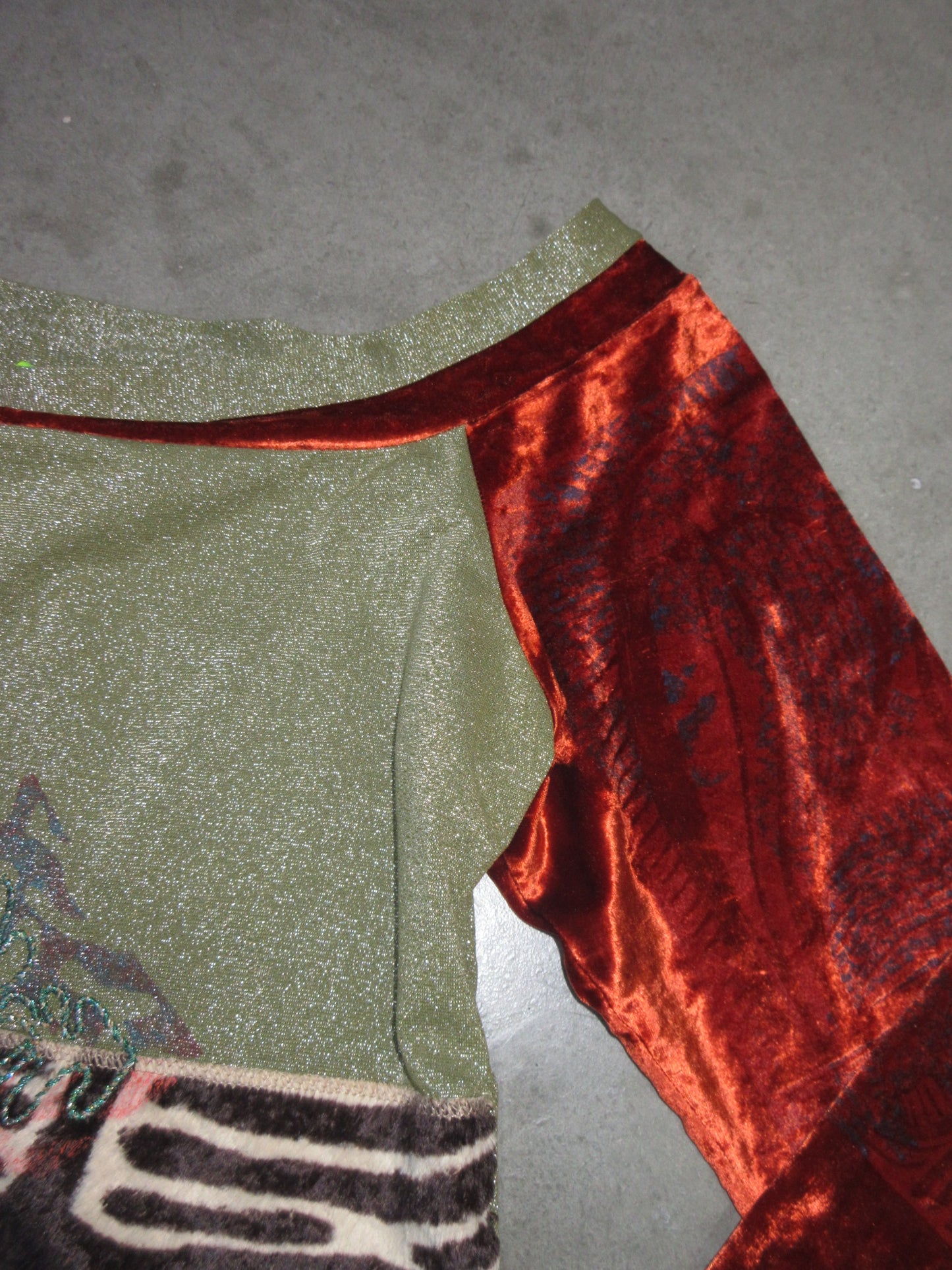Vintage Design Top