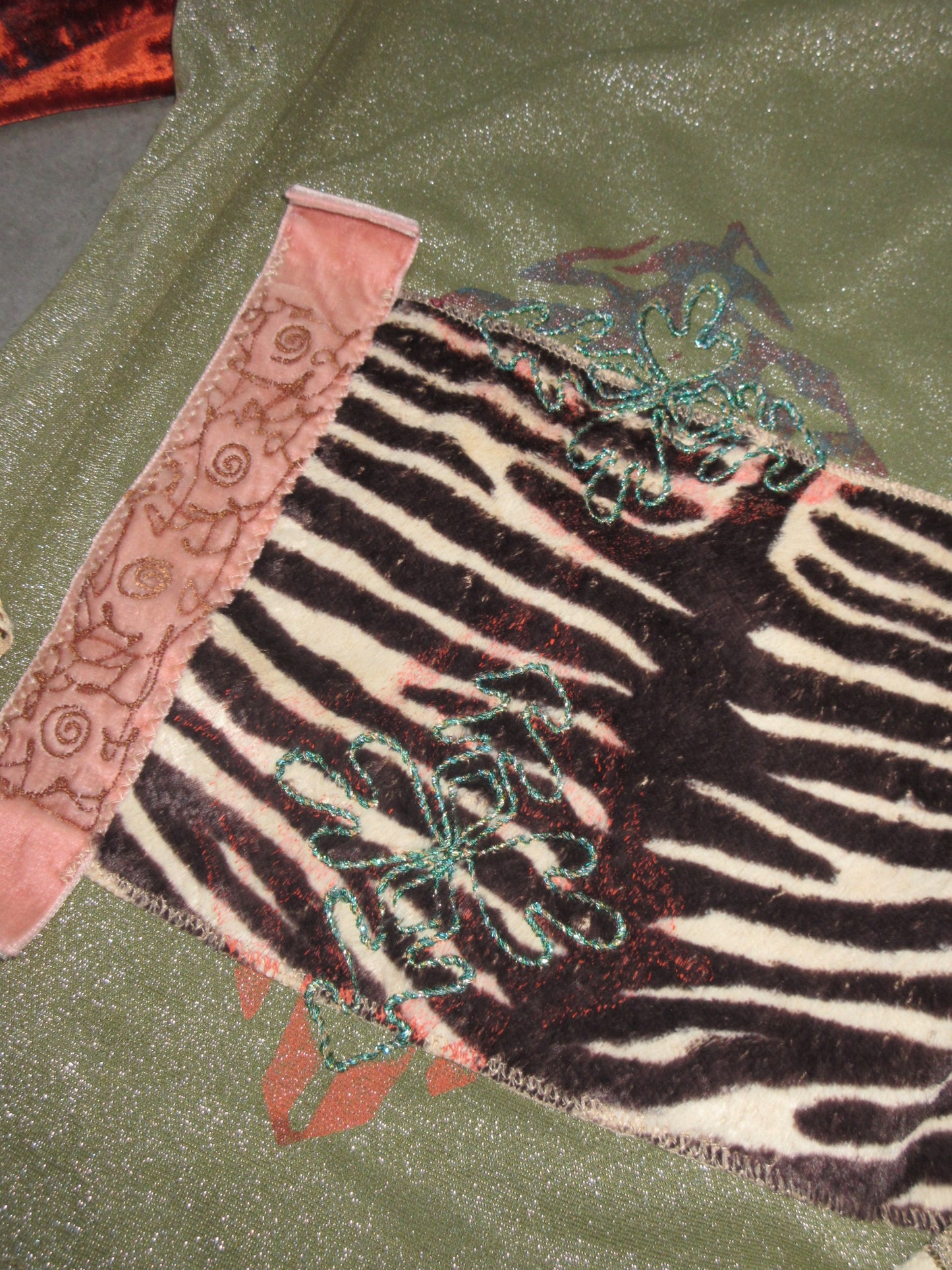 Vintage Design Top