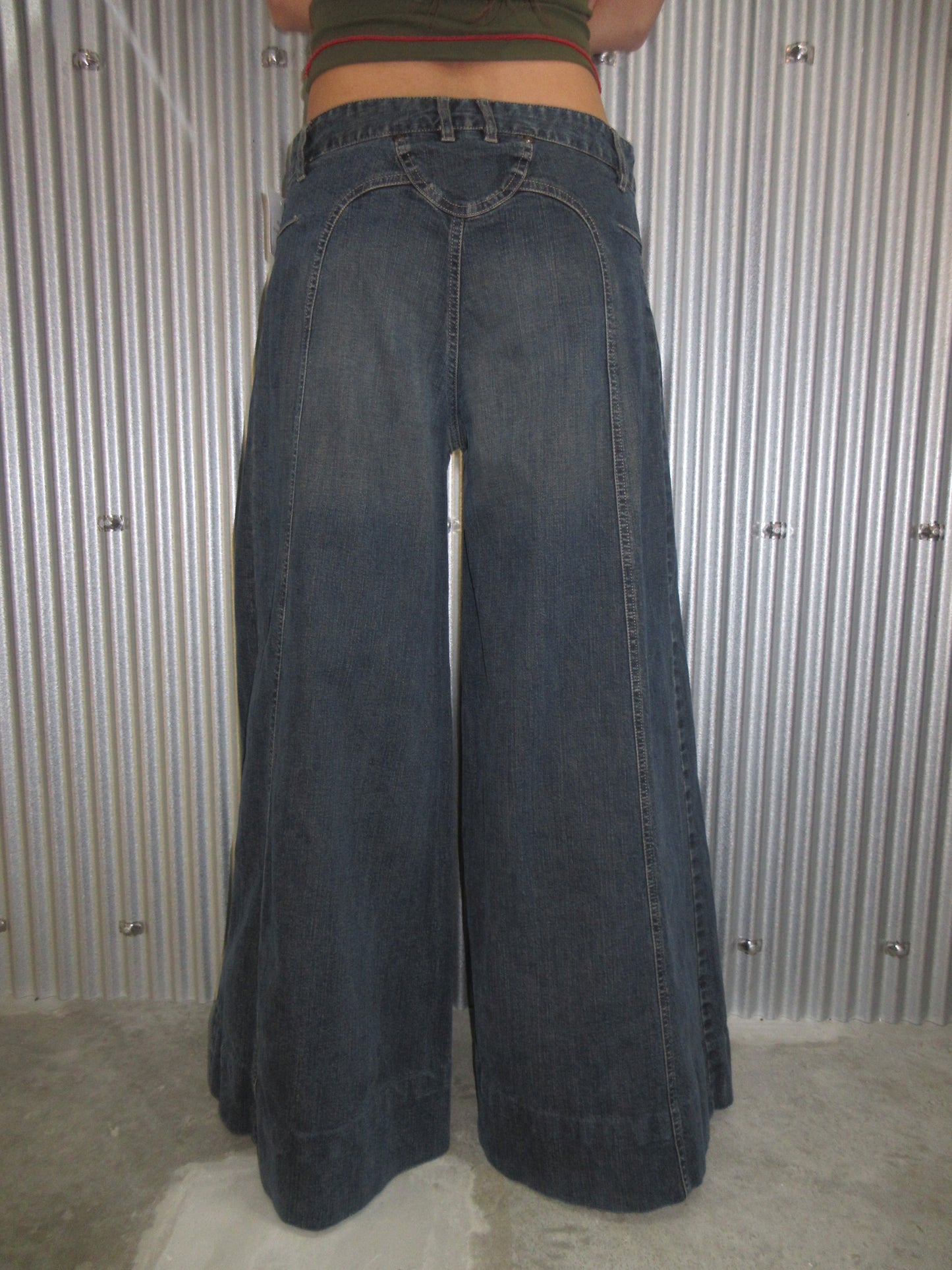 Vintage Design Flare Pants