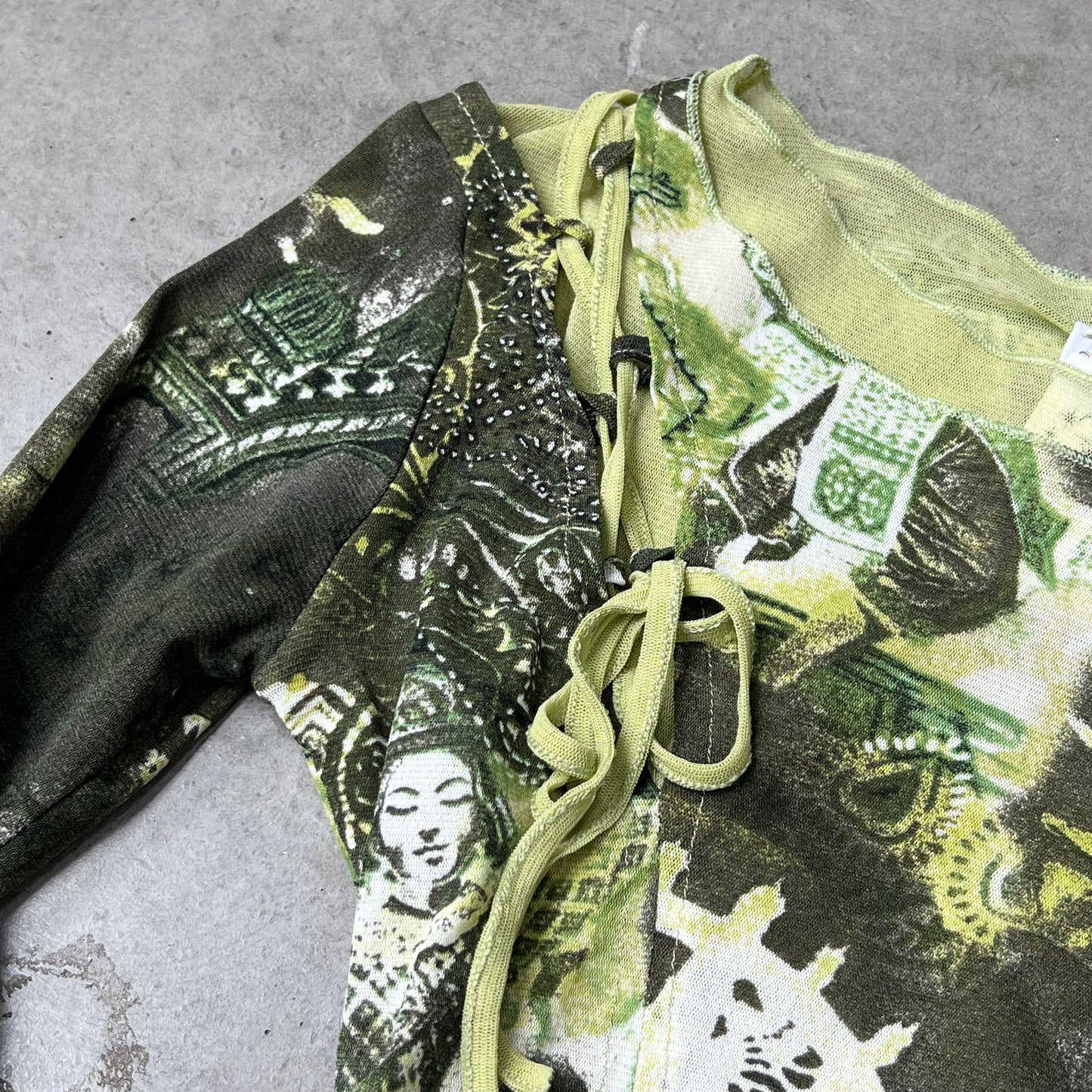 Vintage Design Top