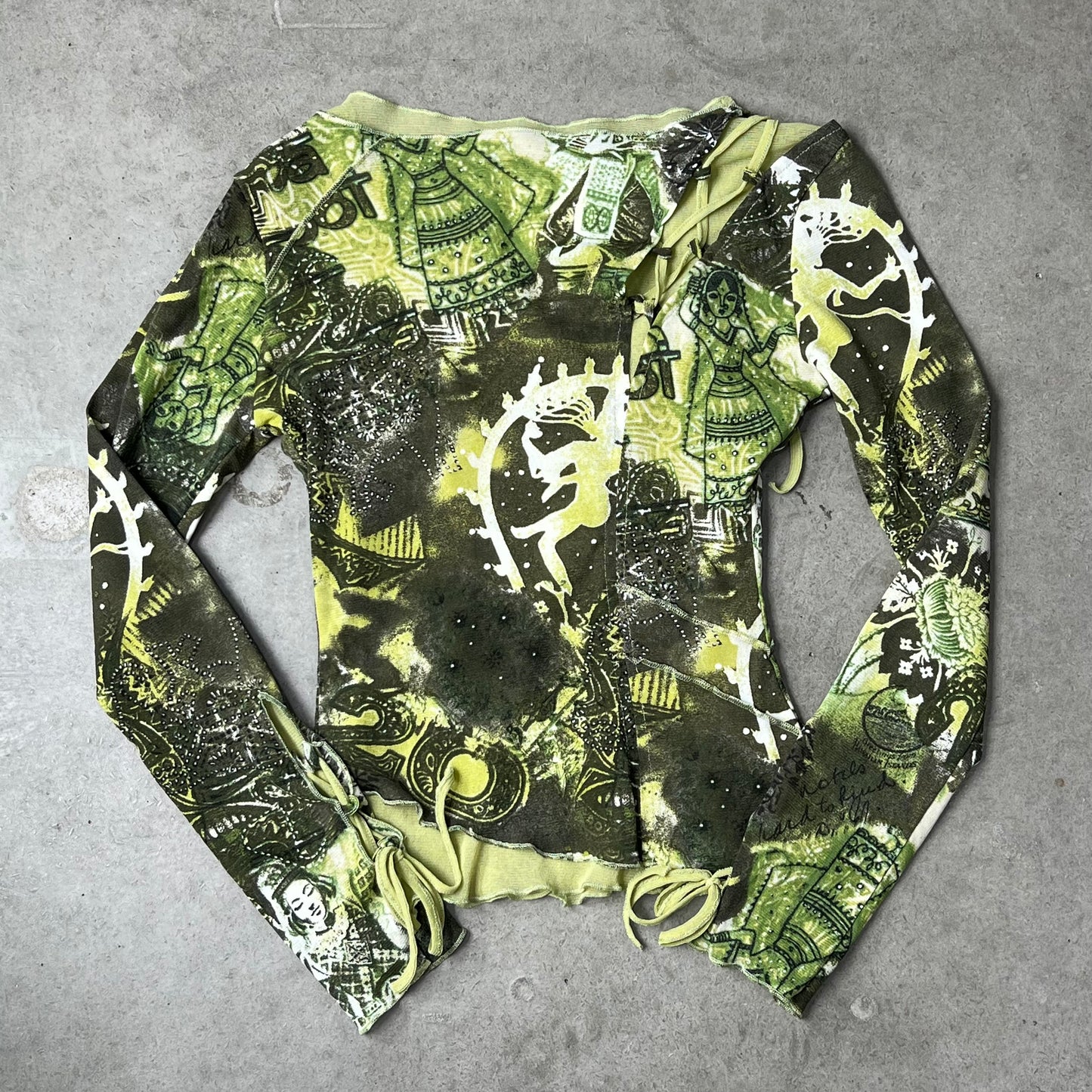 Vintage Design Top