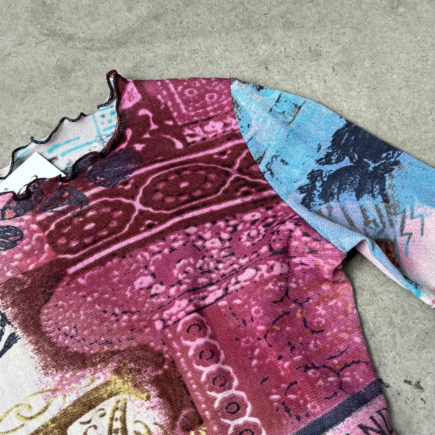 Vintage Design Top