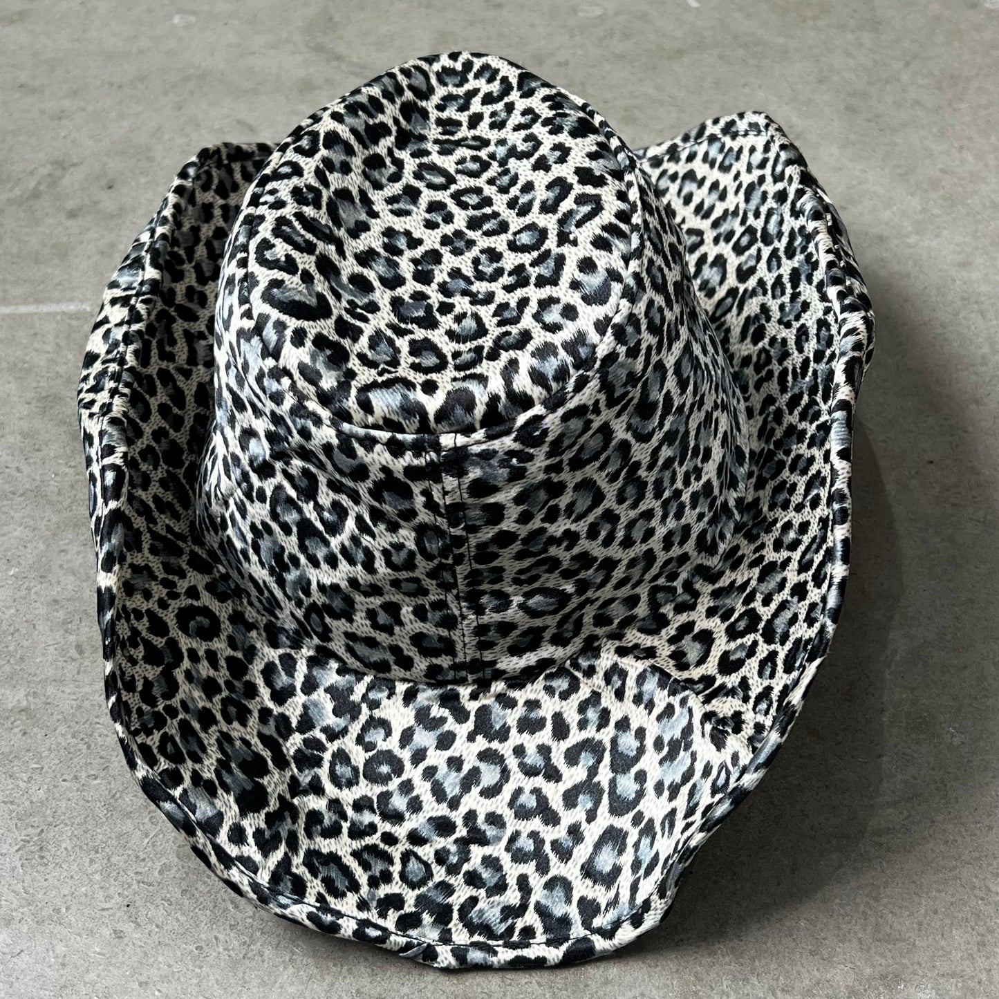 Vintage Design Hat