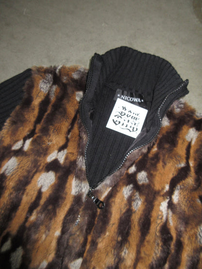Vintage Design Top
