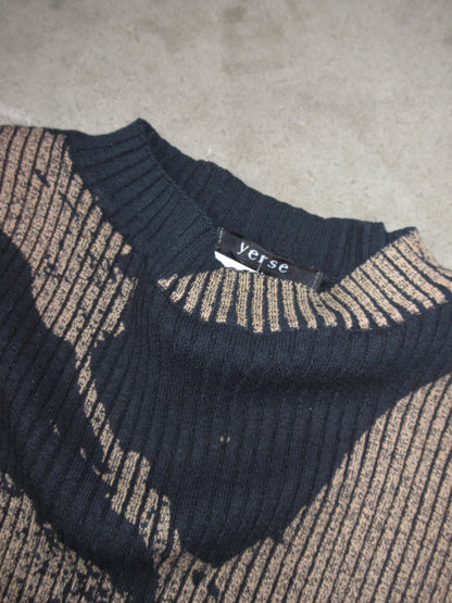 Vintage Design Top
