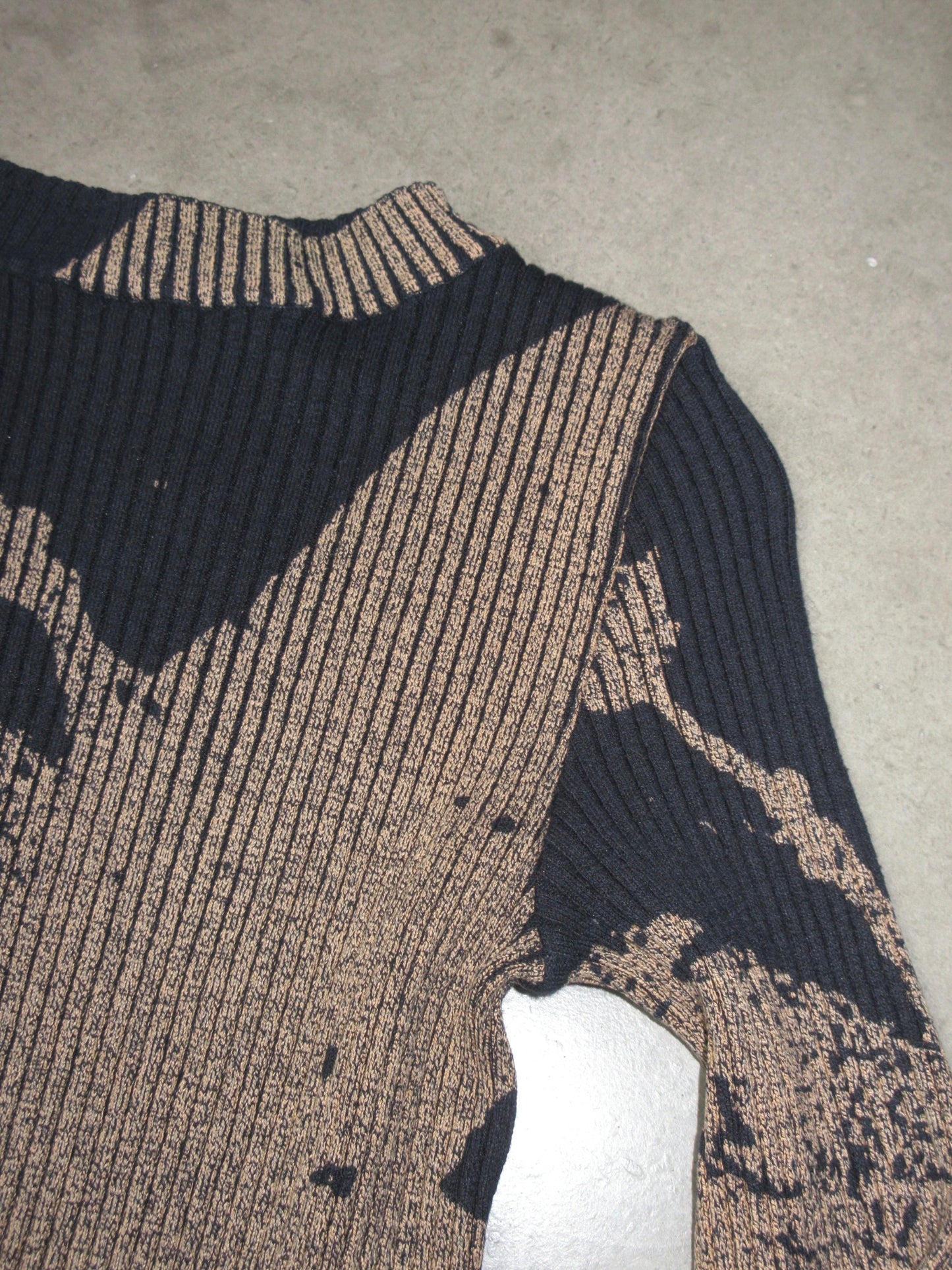Vintage Design Top